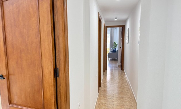 Venta - Apartamento / piso -
Torrevieja - Los Europeos