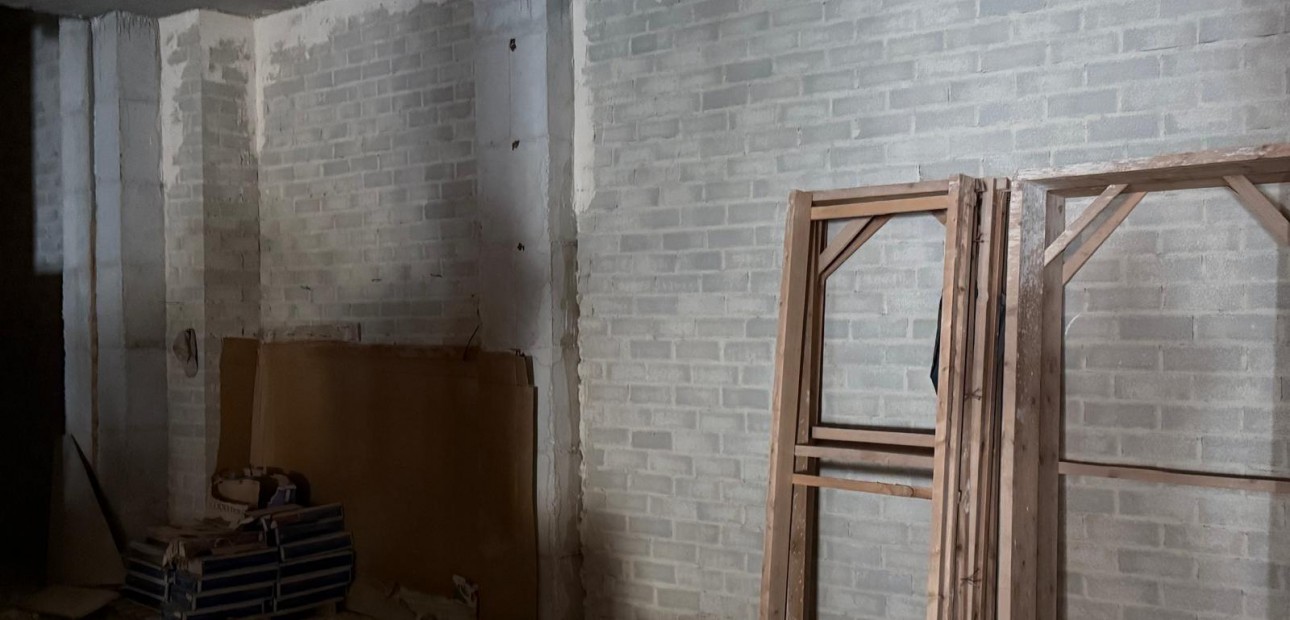 Herverkoop - Commercial Unit -
Torrevieja - torrevieja