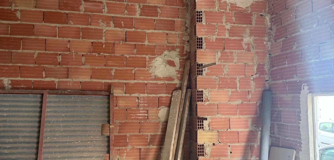 Herverkoop - Commercial Unit -
Torrevieja - torrevieja