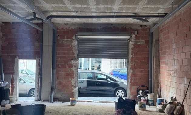 Herverkoop - Commercial Unit -
Torrevieja - torrevieja