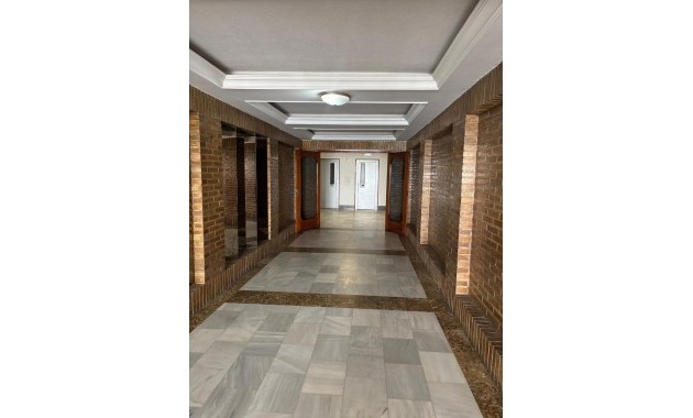 Sale - Apartment / flat -
Torrevieja - Playa del cura