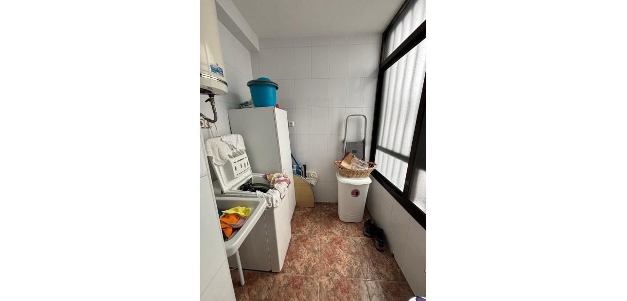 Sale - Apartment / flat -
Torrevieja - Playa del cura