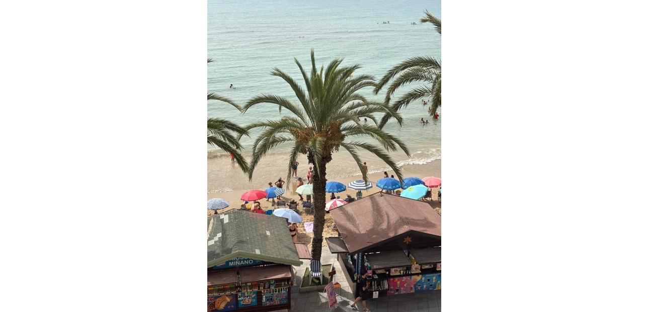 Sale - Apartment / flat -
Torrevieja - Playa del cura