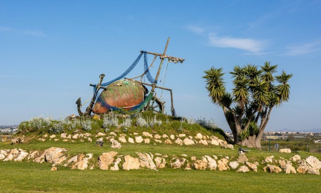 Sale - Villa -
Torrevieja - El limonar