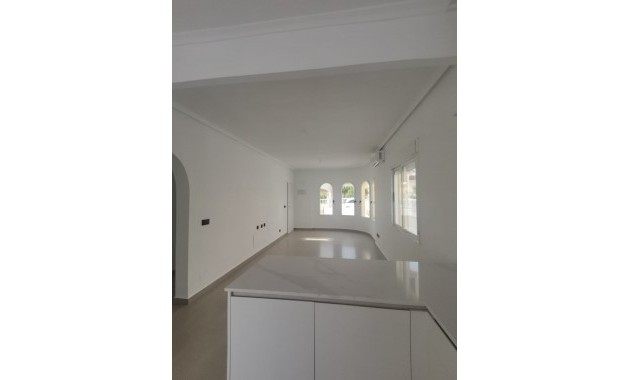 Venta - Villa -
Orihuela