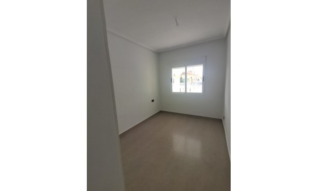 Venta - Villa -
Orihuela