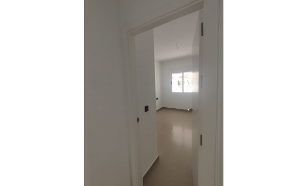 Venta - Villa -
Orihuela