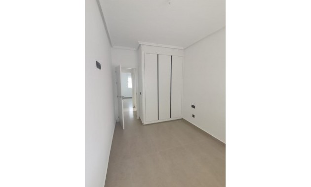 Venta - Villa -
Orihuela