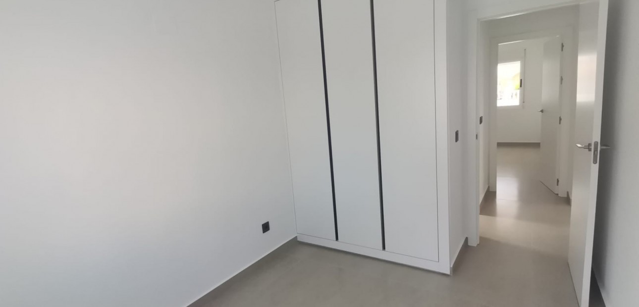 Venta - Villa -
Orihuela