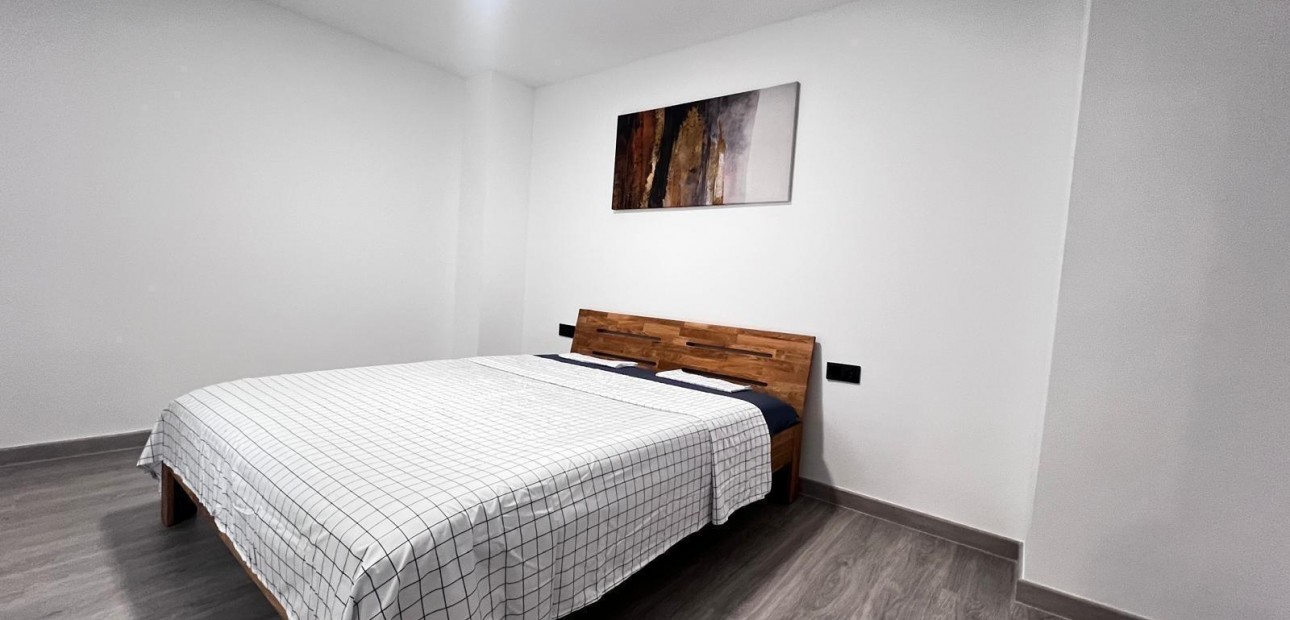 Herverkoop - Appartement / flat -
Torrevieja - torrevieja