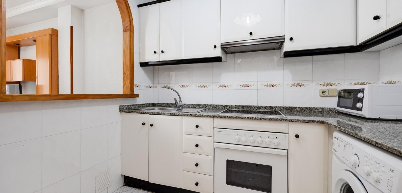 Venta - Ático -
Torrevieja - Los Frutales