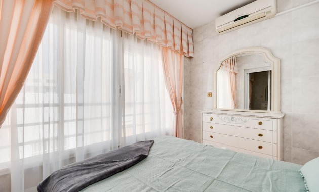 Venta - Ático -
Torrevieja - Los Frutales