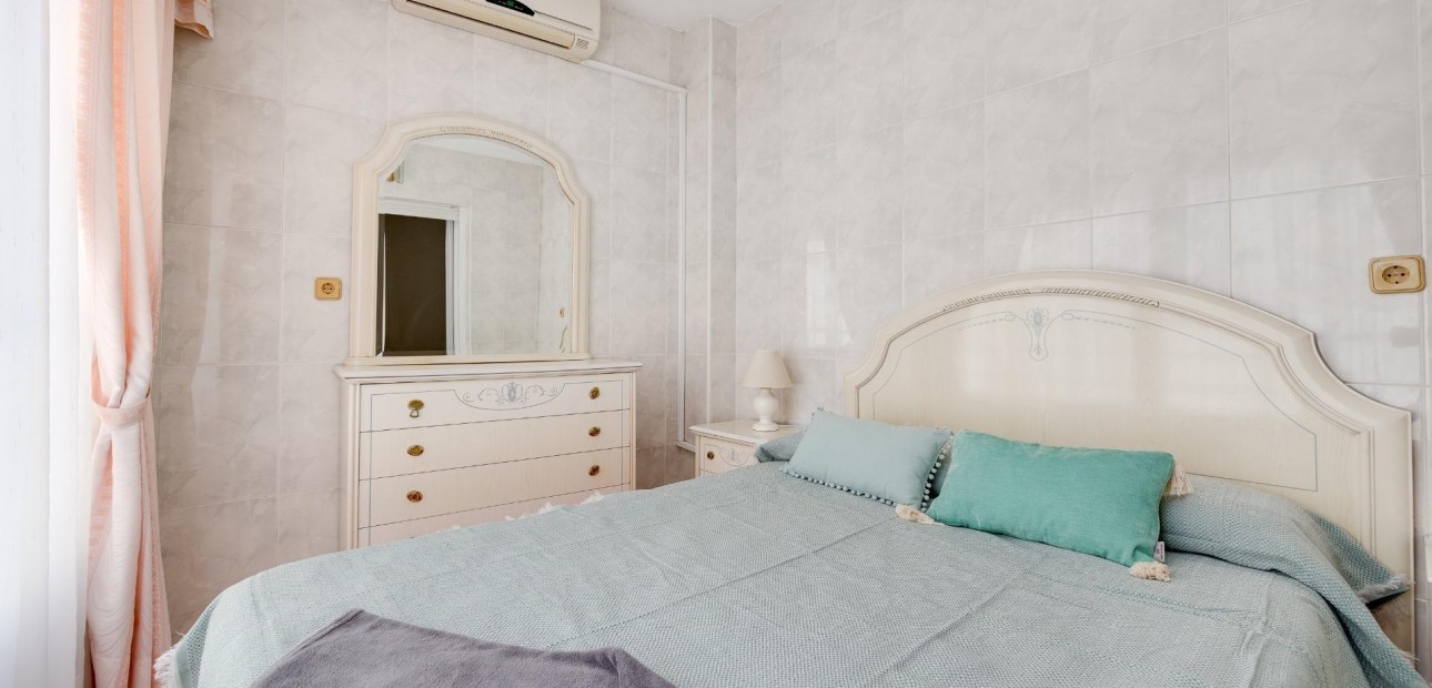 Venta - Ático -
Torrevieja - Los Frutales