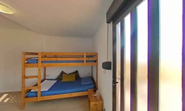 Sale - Terraced house -
Torrevieja - Estacion de autobuses