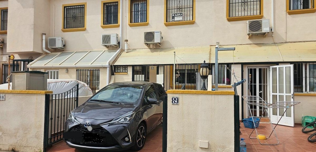 Venta - Bungalow -
Orihuela Costa - Cabo Roig