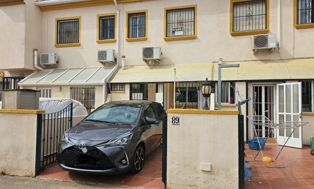 Venta - Bungalow -
Orihuela Costa - Cabo Roig