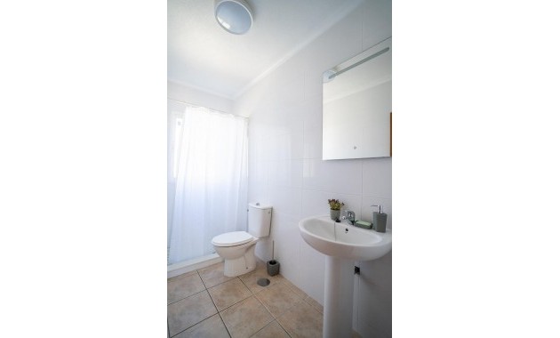 Venta - Bungalow -
Orihuela Costa - Cabo Roig