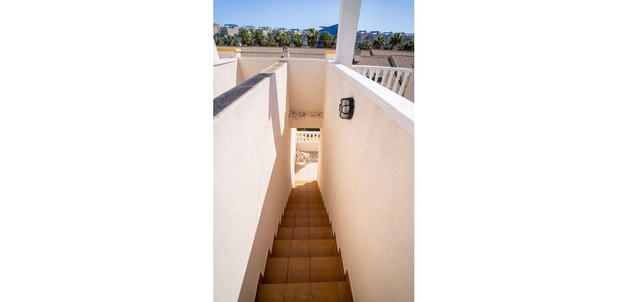 Venta - Bungalow -
Orihuela Costa - Cabo Roig