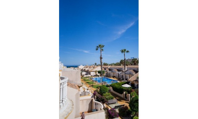 Venta - Bungalow -
Orihuela Costa - Cabo Roig