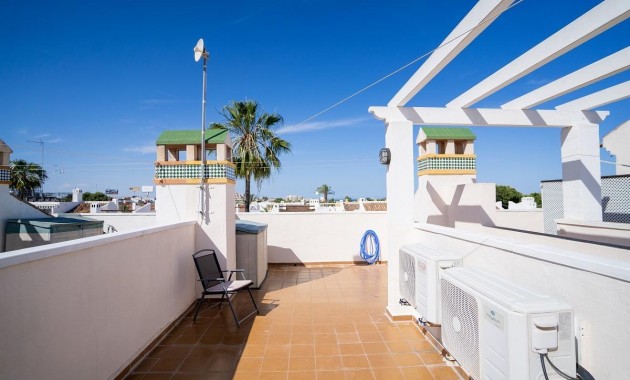 Venta - Bungalow -
Orihuela Costa - Cabo Roig