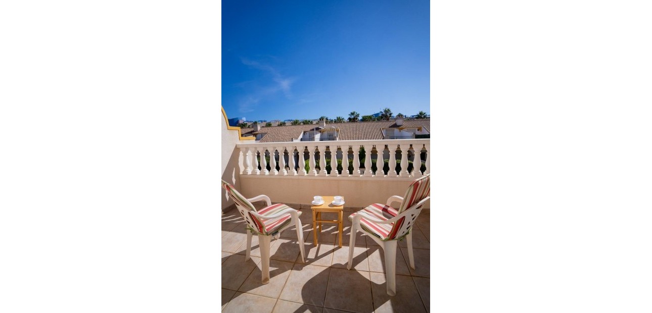 Venta - Bungalow -
Orihuela Costa - Cabo Roig