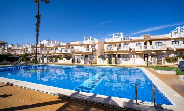 Venta - Bungalow -
Orihuela Costa - Cabo Roig