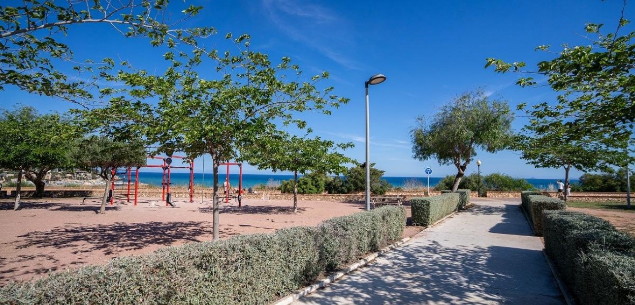 Venta - Bungalow -
Orihuela Costa - Cabo Roig