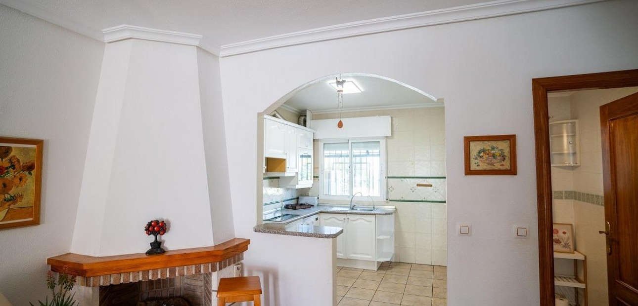 Venta - Bungalow -
Orihuela Costa - Cabo Roig