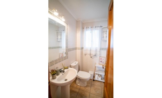 Venta - Bungalow -
Orihuela Costa - Cabo Roig