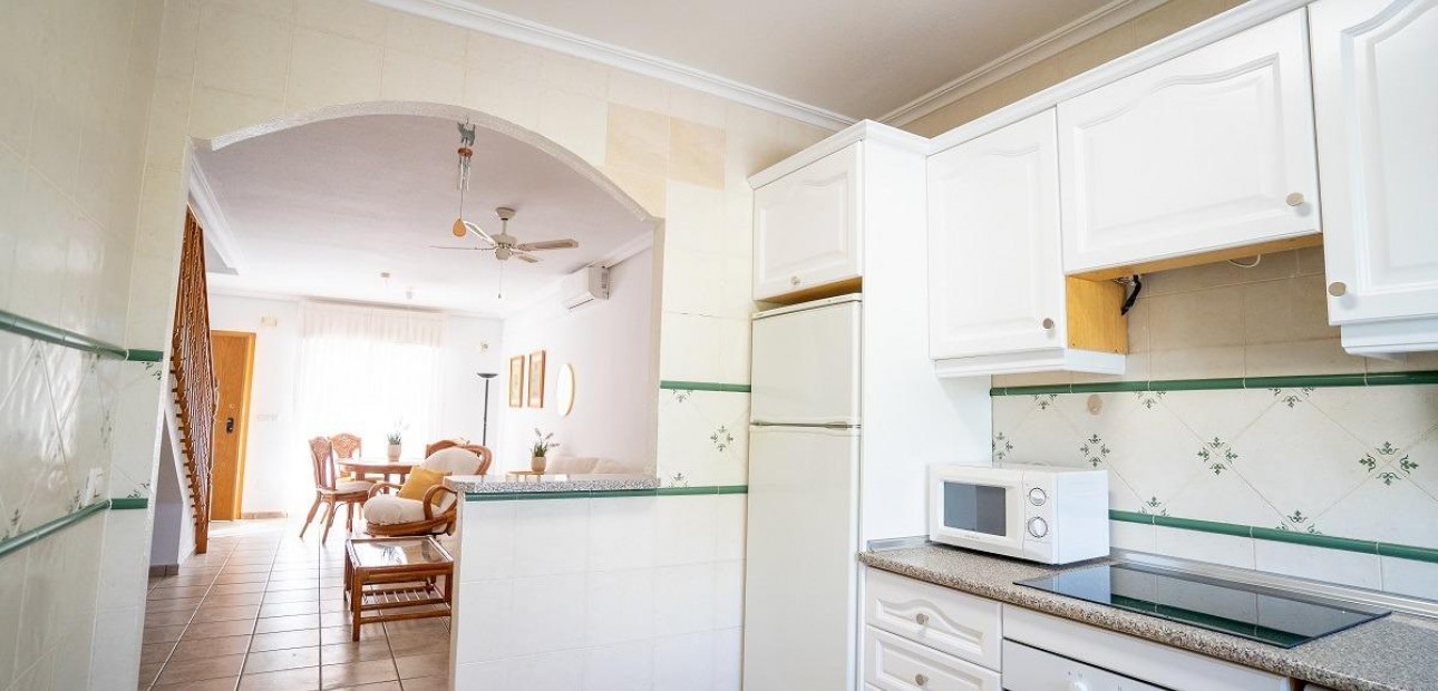 Venta - Bungalow -
Orihuela Costa - Cabo Roig