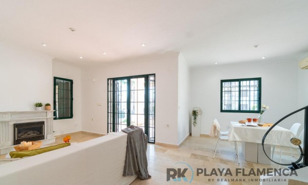 Herverkoop - Villa -
Orihuela Costa - Villamartín-Las Filipinas