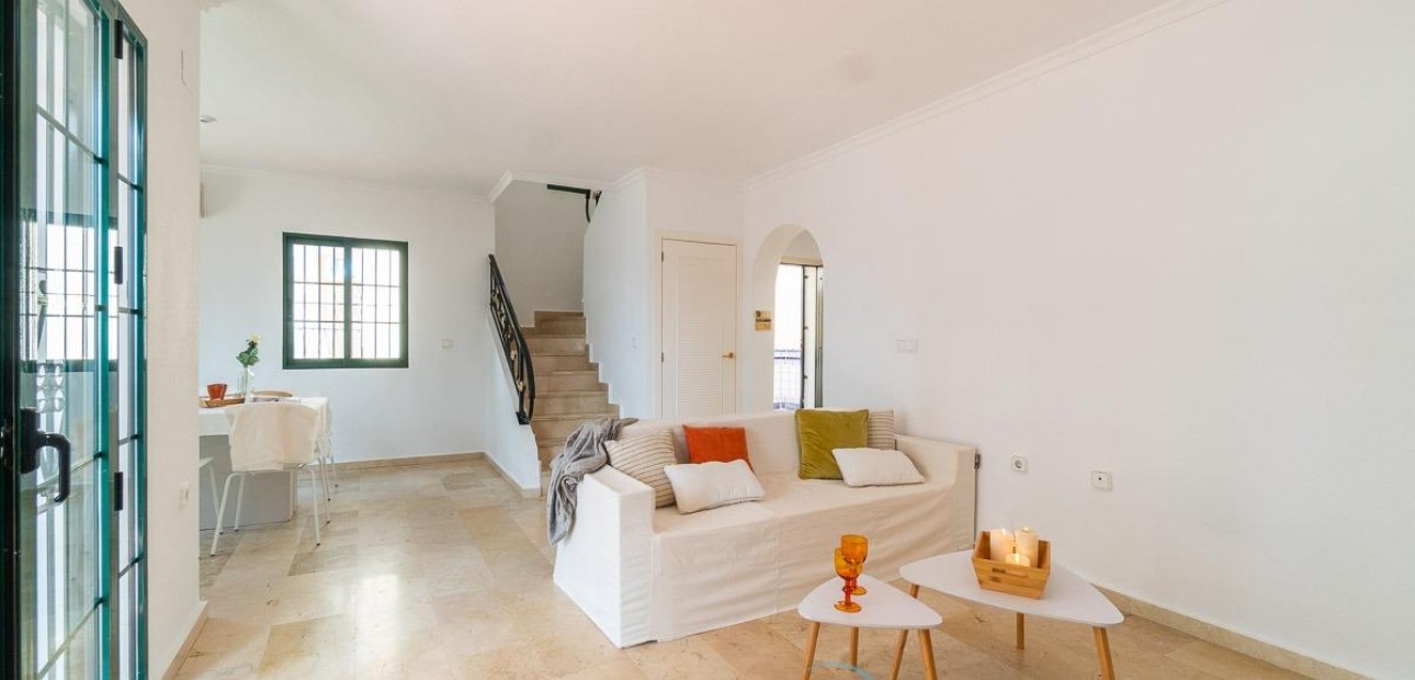 Herverkoop - Villa -
Orihuela Costa - Villamartín-Las Filipinas