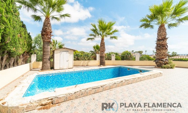 Herverkoop - Villa -
Orihuela Costa - Villamartín-Las Filipinas
