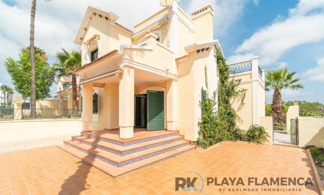 Herverkoop - Villa -
Orihuela Costa - Villamartín-Las Filipinas