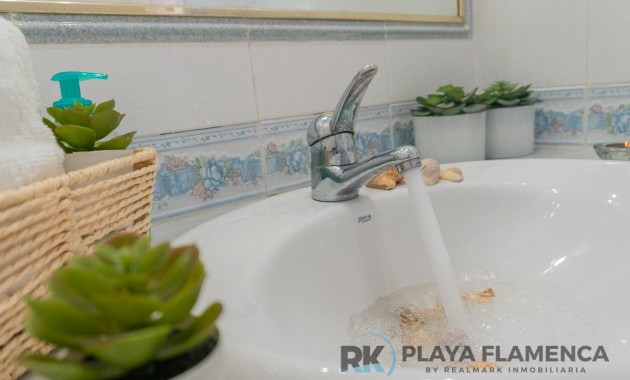 Herverkoop - Villa -
Orihuela Costa - Villamartín-Las Filipinas