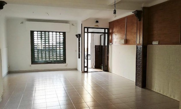 Sale - Commercial Unit -
Torrevieja - torrevieja