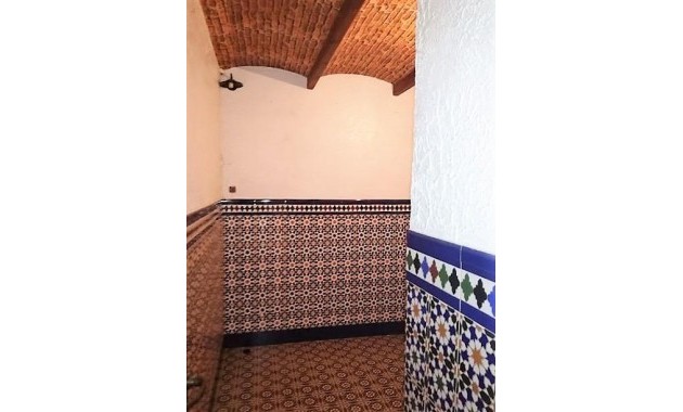 Sale - Commercial Unit -
Torrevieja - torrevieja