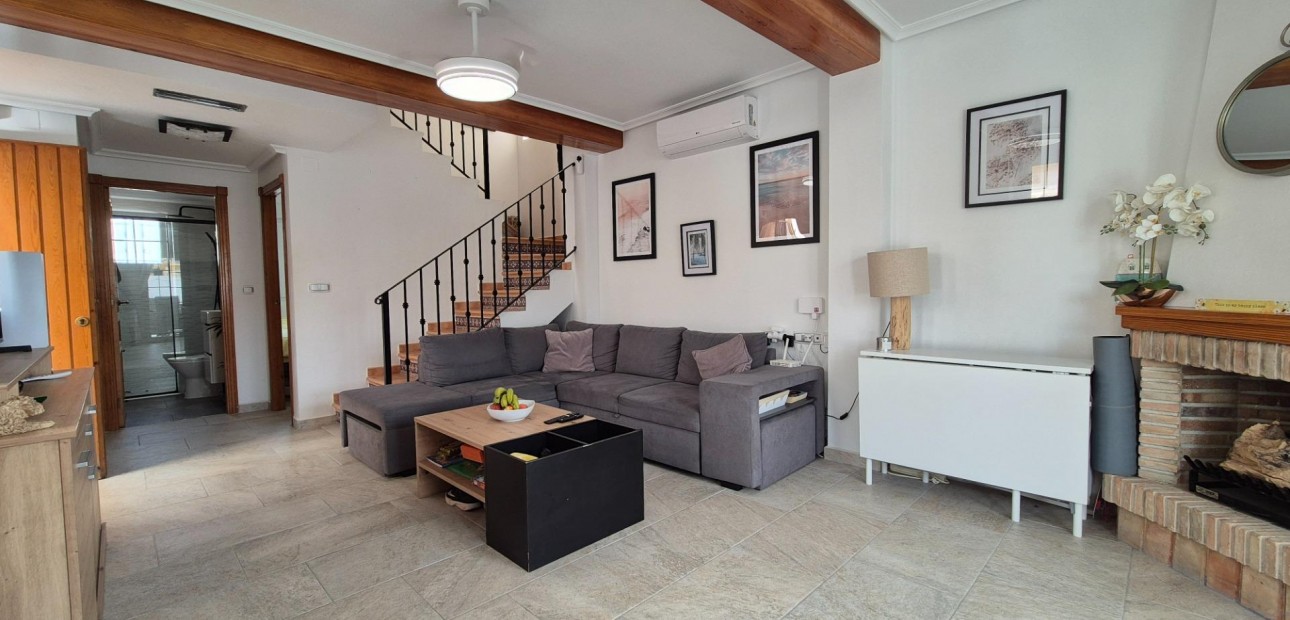 Herverkoop - Villa -
Orihuela Costa - Lomas de Cabo Roig-Los Dolses