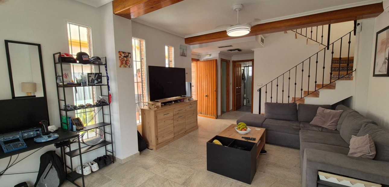 Herverkoop - Villa -
Orihuela Costa - Lomas de Cabo Roig-Los Dolses