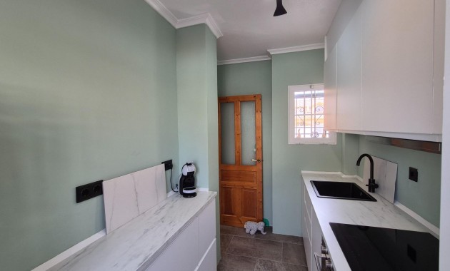 Herverkoop - Villa -
Orihuela Costa - Lomas de Cabo Roig-Los Dolses