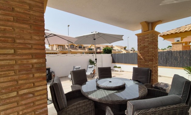 Herverkoop - Villa -
Orihuela Costa - Lomas de Cabo Roig-Los Dolses