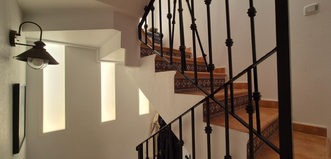 Herverkoop - Villa -
Orihuela Costa - Lomas de Cabo Roig-Los Dolses