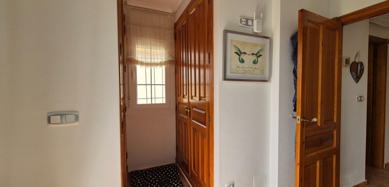 Herverkoop - Villa -
Orihuela Costa - Lomas de Cabo Roig-Los Dolses