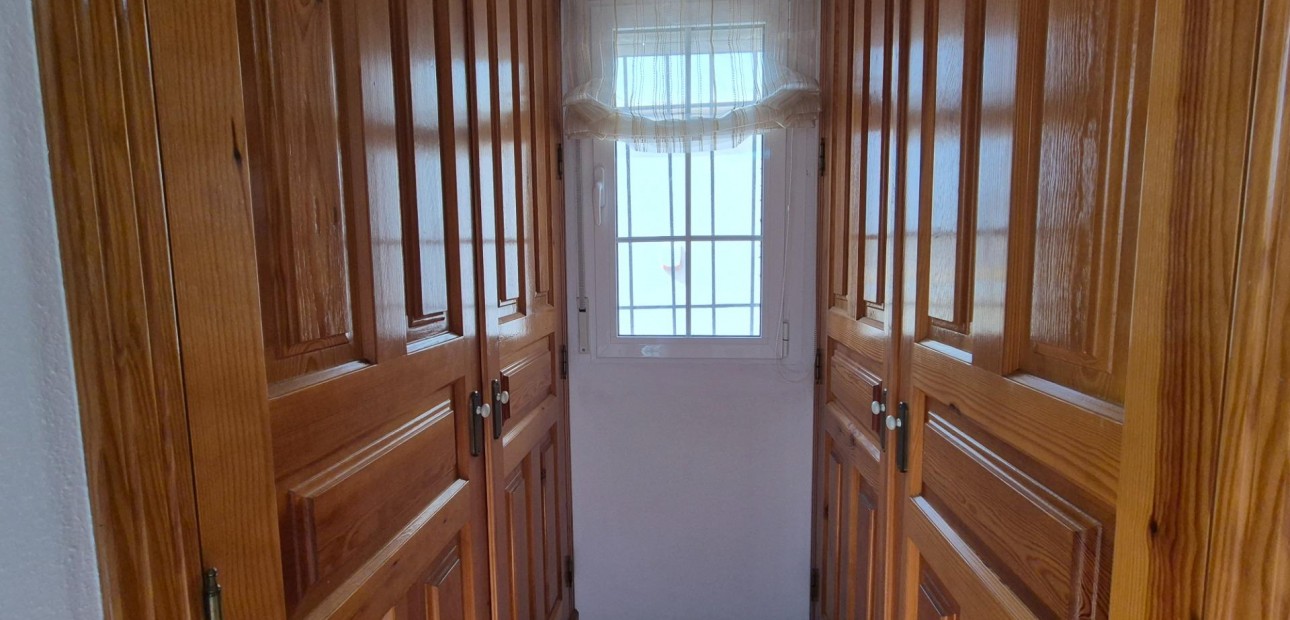 Herverkoop - Villa -
Orihuela Costa - Lomas de Cabo Roig-Los Dolses