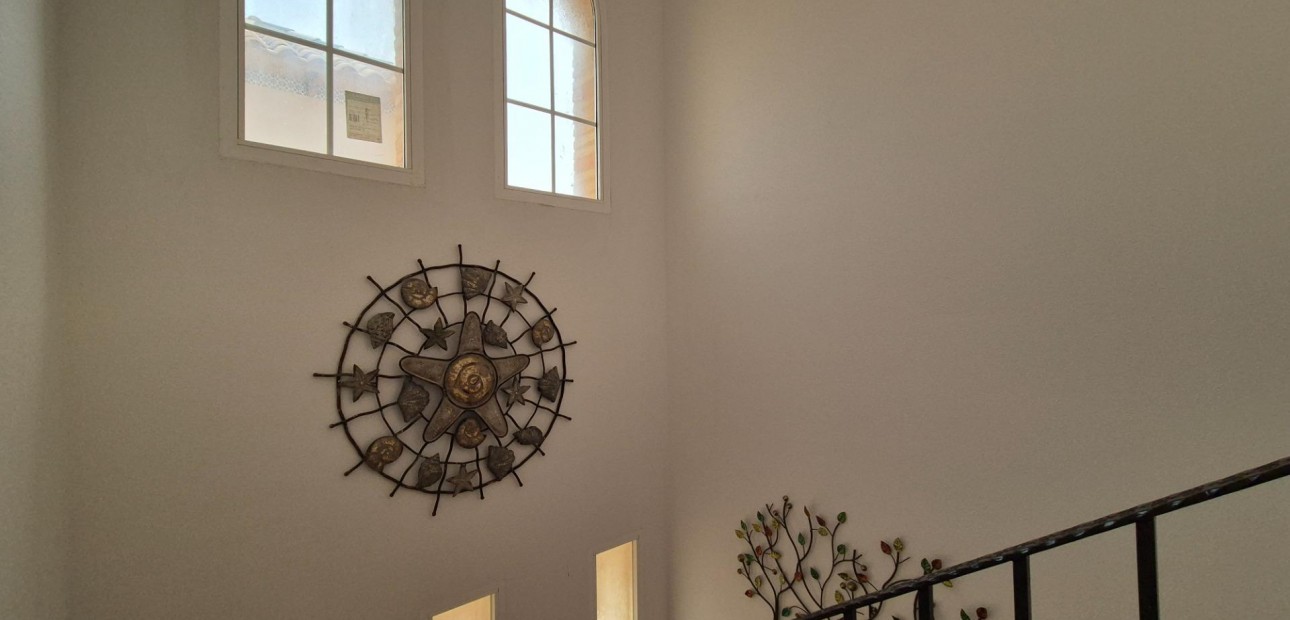 Herverkoop - Villa -
Orihuela Costa - Lomas de Cabo Roig-Los Dolses