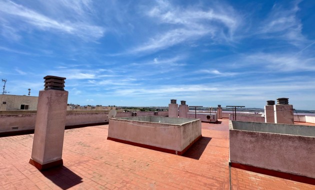 Sale - Penthouse -
Torrevieja - Centro
