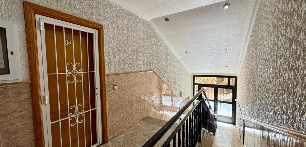 Sale - Penthouse -
Torrevieja - Centro