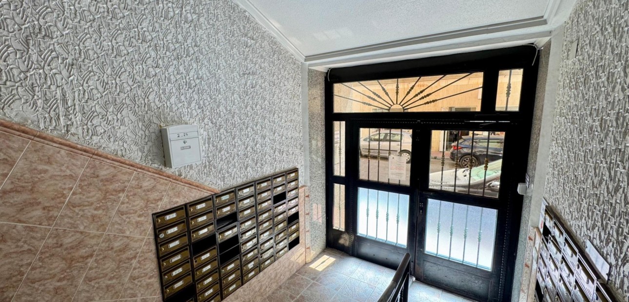 Sale - Penthouse -
Torrevieja - Centro