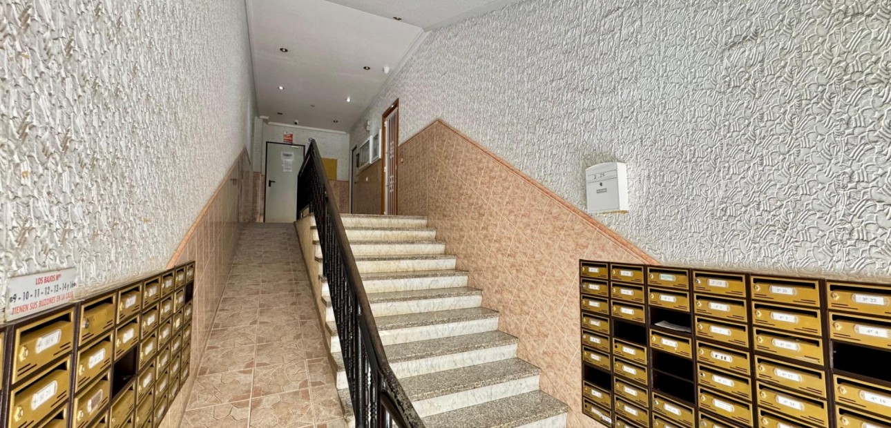 Sale - Penthouse -
Torrevieja - Centro