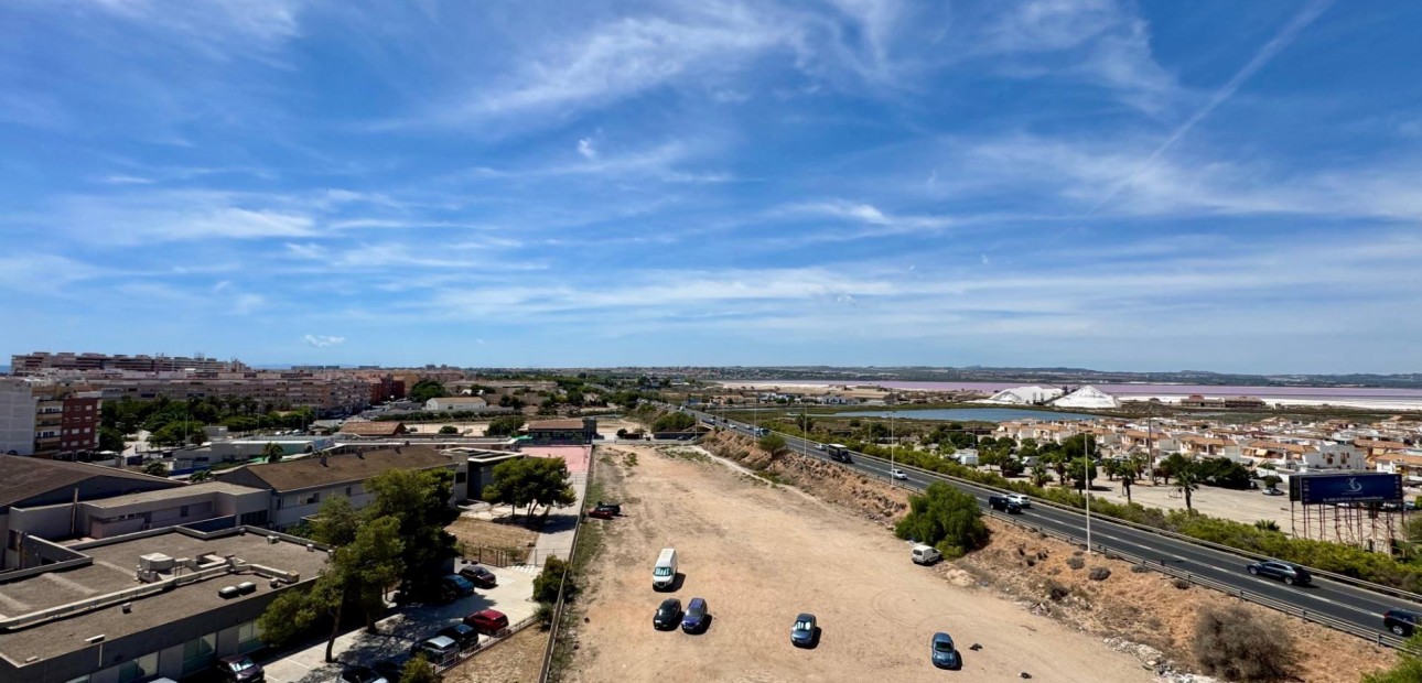 Sale - Penthouse -
Torrevieja - Centro